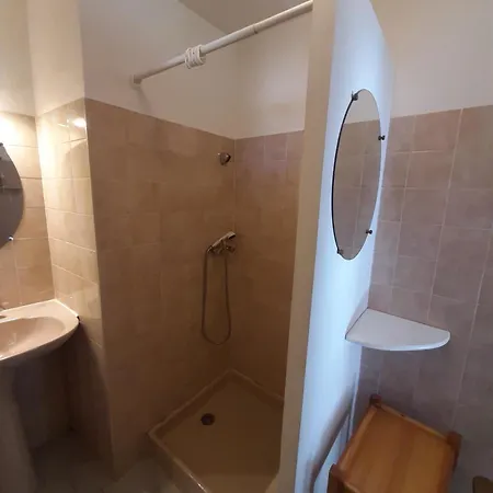 Bas Verdon Apartment