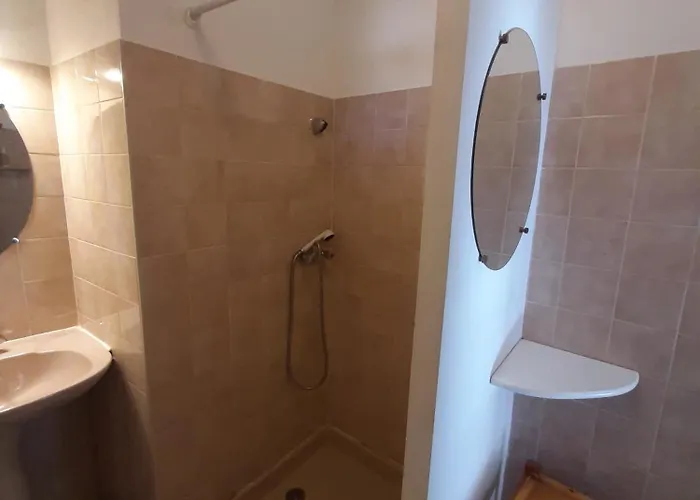 Bas Verdon Apartment